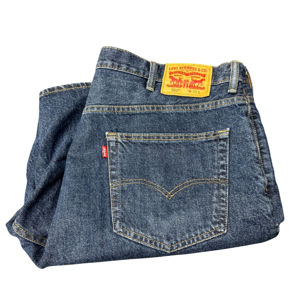 Levi's 550 Jean Shorts Mens 42 (43x10 ACTUAL) Relaxed Fit Blue Denim Casual Jort
